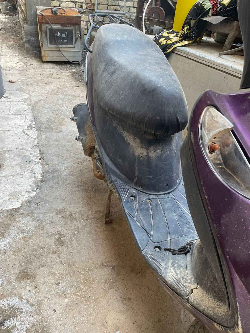 متاح دراجه 
ابيع كوم حديد لاعلى سعر يجي و هذا رقمي *********** مكاني السماوه مركز المدينه
