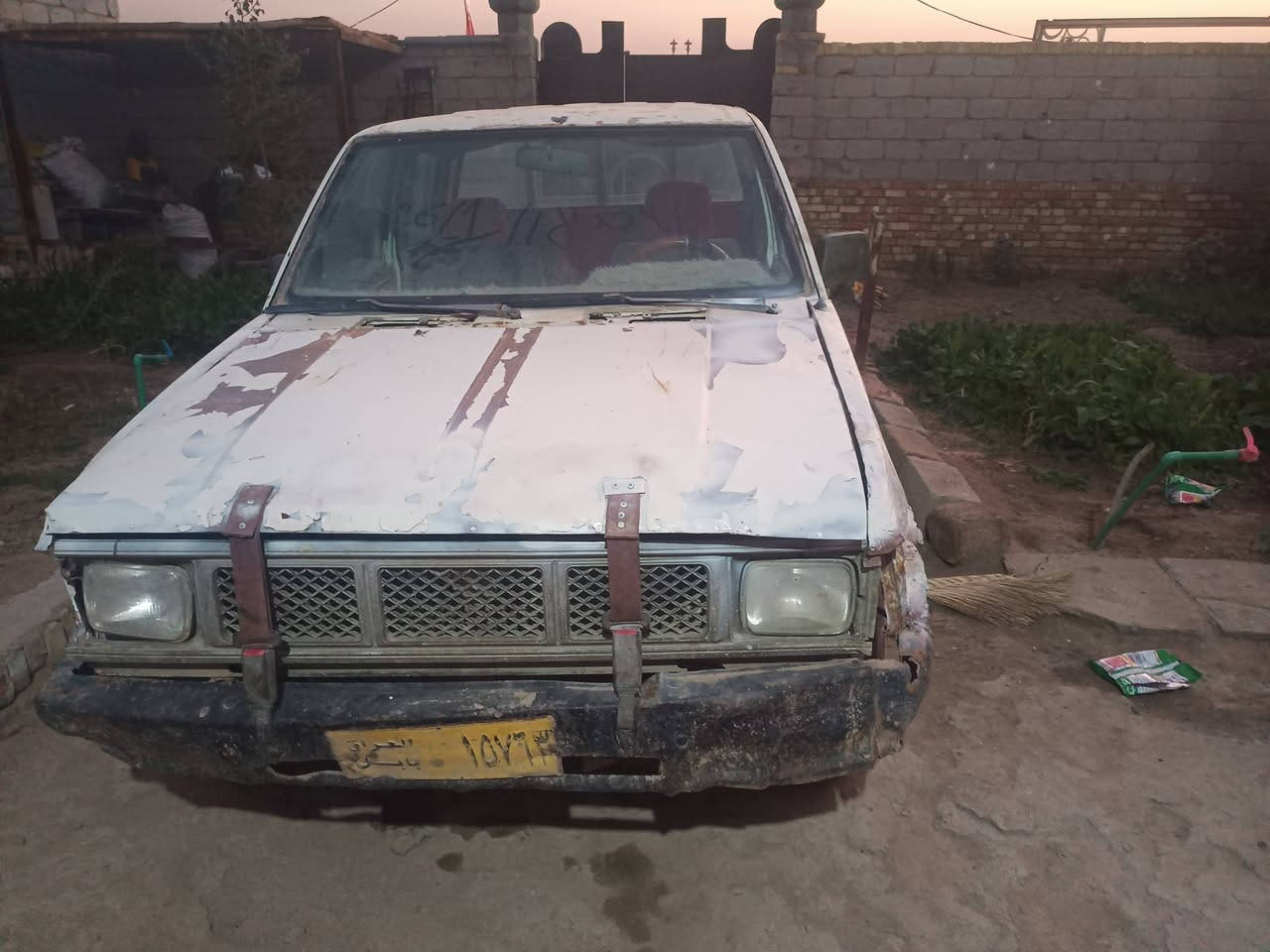 سلام عليكم. نيسان للبيع رقم بابل مكينه ثري واي مكينه وكير شرط سعر 12 ورقه مكان ناصريه اذا اكو مراوس بتك صالون حته لو مابيها راعي ***********
