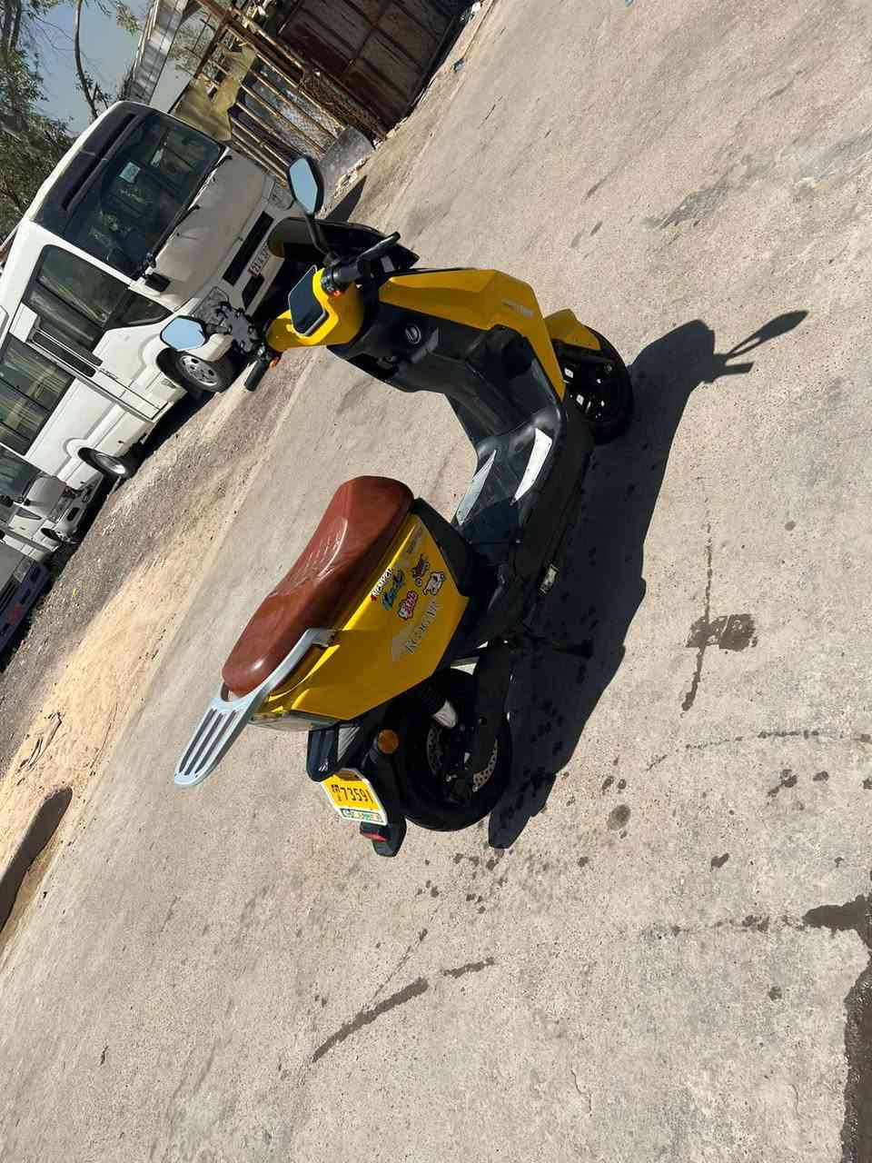 السلام عليكم دراجه (KOOGAR) شحن 6باتري على فحص 
سرعته 90حقيقي (ماشيه 595كيلو متر)  تشغيل بصمه نظام P +مثبت سرعه 
دبل اشاره ويمنه يسرى 
مكان بغداد فلكة حي النصر 
السعر 800وبيه مجال 
***********واتساب 
*********** رصيد
