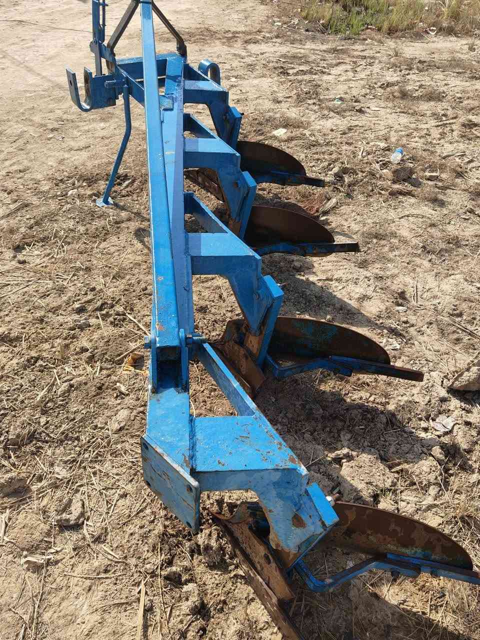 فدان سلوم الحداد للبيع ***********
