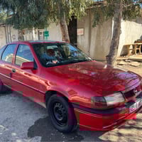 أوبل فكترا • ١٩٩٣ • بدون صبغ