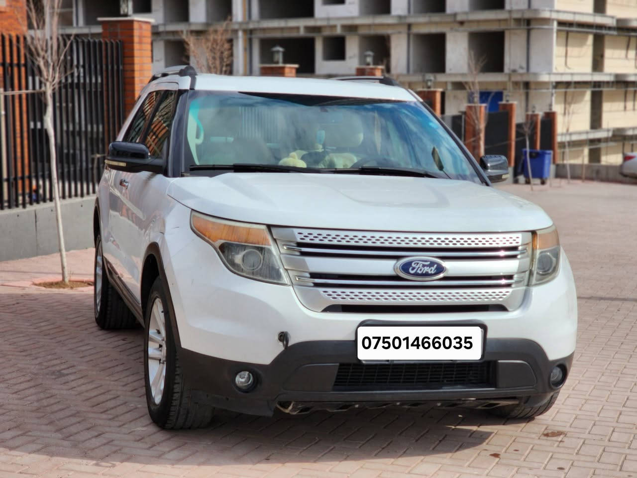 فورد إكسبلورر 2013
***********

***********

فورد إكسبلورر

موديل 2013

لون أبيض ثلجي

السيارة خليجية

قطعت 118,000 كيلومتر فقط

مواصفات XLT

بانوراما

محور مزدوج

لوحة ترخيص صفراء

3 شاشات

مدفأة مرايا

مصابيح زينون

للبيع، مستعملة وأوتوماتيكية

السيارة بدون طلاء

يوجد عطل بسيط في نظام العادم

يوجد عطلان طفيفان في نظام التبريد

السيارة موجودة في السليمانية
