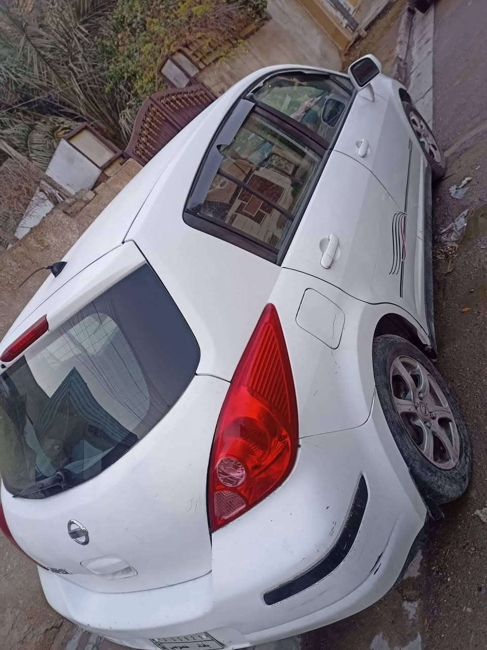 نيسان فيرسا ٢٠١٠
مكينة جديدة 
گير AT المرغوب
ادامة للتبريد جديدة و غاز جديد
تخم تايرات جديد
سنوية منتهية 

السعر ٦٨ ورقة و بيها مجال حگ الجية

للتواصل 
***********
***********
