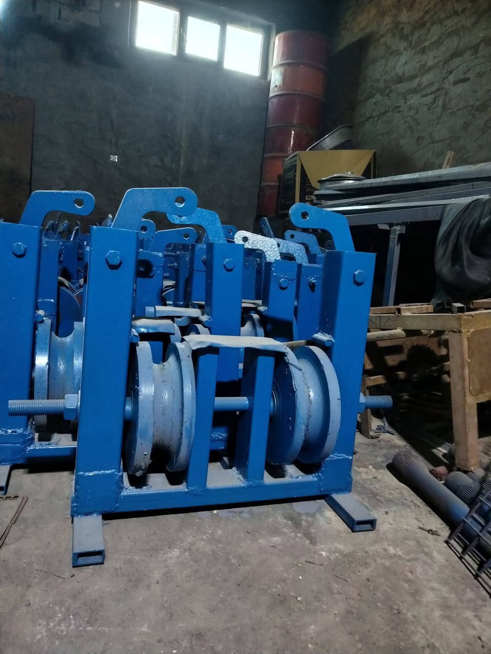 للبيع:معدات تسليك الظغط العالي 
ستاندات
بكرات تسليك
ماسكات 
بكرات سحب (ساك)
بكرات حبل 
جوراب سحب 
الاستفسار اكثر 
***********
