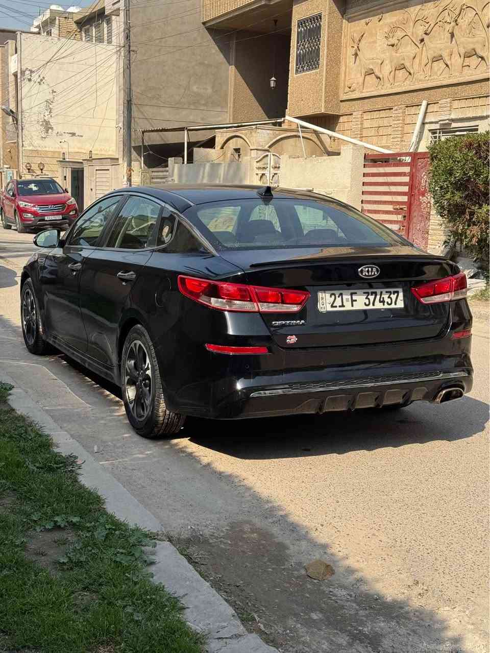 🧿ارخص اوبتما بكل العراق وماكو هيج نضافه بهيج سعر بلاش 127 ورقه وبيه مجال للشراي 
✅كيا اوبتما 2019  وارد امريكي بدون ايرباك قطعه وحده صبغ بدون دواخل
✅حادث بنيد فقط قطعه وحده صبغ  
السياره ماشيه 78 الف
✅مواصفات السياره 
🔑 محرك 2400 GDi مكفول  
🔑شاشه كبيره 
🔑 رادار امامي وجانبي وخلفي
🔑تحديد مسار
🔑حساسات خلفيه 
🔑فول تحكم مقود استيرن 
🔑شاشه اعطال
🔑لايتات امامي عدسه وحاجب لد نهاري 
🔑 ثلاث وضعيات قياده  
🔑اشاير بالمري 
🔑ويلكب سبورت 
السياره عليه ادامه كامله باتري جديد وتخم تاير جديد وعليه ادامة تنظيف غرفة احتراق كامله السياره جاهزه متصرف عليه دينار واحد 
السعر 127 ورقه وبيه مجال للشراي 
السياره رقم سليمانيه شرط التحويل 
مكان السياره بغداد زيونه 
رقم الهاتف : *********** بغداد, العراق
