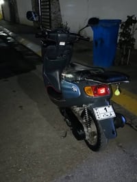 دراجه حاويه 60 للبيع ممشى 2000 دراجه جديده مال جناي السعر 1000 الف  ال...