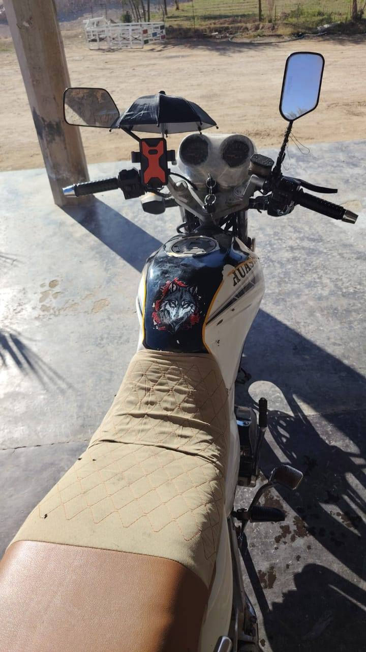 السلام عليكم
ماطور هايوشه 
موديل2015
السعر 400وبي مجال لشراي 
متواجد خاص 
الرقم ***********
