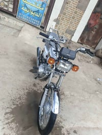 نامه شلامجه للبيع اوراق سكنر ٧ السعر ٩٥٠وبيهه مجال 07827610805