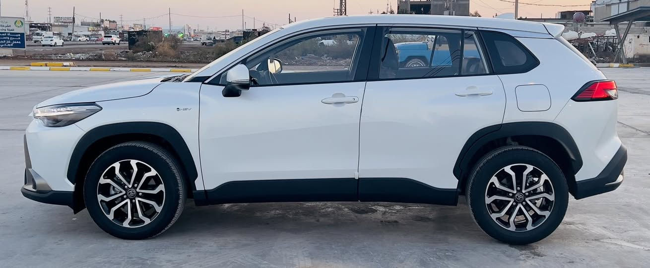 السلام عليكم فورت لندر 2025 
فتحه وبصمه رادر كامره حساس كشن كهرباء ماشي عداد ٤ زيرو
***********
***********
