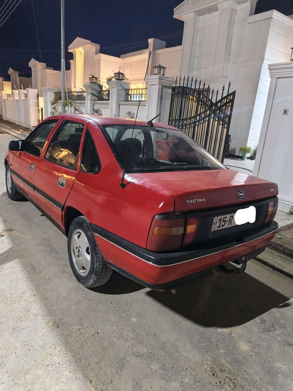 اوبل فكترا موديل ١٩٩٢ المكينه 2000 صبغ جماليه حزام السعر ٣٤بيها مجال استفسار  ع هذا الرقم *********** المكان الانبار الفلوجة
