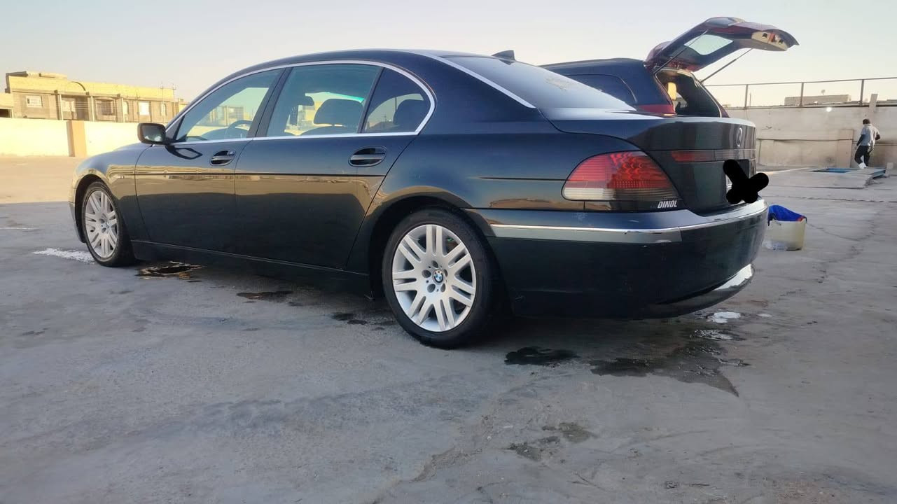 بيئم باخره ادوات كصه قماره فقط سياره جاهزه من جميع النواحي مكينه 6 حداده تبريد تخم تاير مابيه اي نقص سياره جديده ترايك 200 شرط
بيه ارقام بغداد السعر 50 أو مراوس عادي تلفون *********** اتصل وتدلل
