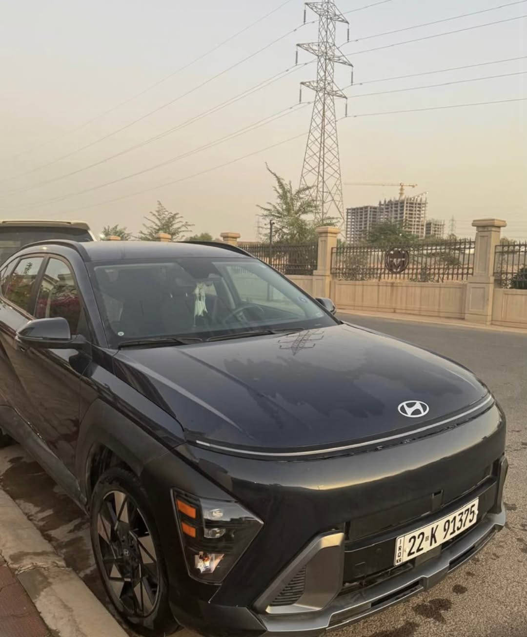 بۆ فرۆشتن 🚗
‏Hyundai Kona 2024
بە ڕەنگی نیلی جوان و بە دۆخی زۆر باش، بەکارهێنانی کەم و پاک.

🔹 مۆدێل: 2024
🔹 ڕەنگ: نیلی
🔹 دۆخ: زۆر باش / وەک نوێ
🔹 ئۆتۆمبێلەکە زۆر پاکە لە ناوەوە و دەرەوە
🔹 ڕاھێنانی ئارام و بەخۆرایی لە بەکارهێنانی بنزین
🔹 گونجاوە بۆ بەکارهێنانی ڕۆژانە و گەشت

ئۆتۆمبێلەکە ئامادەیە بۆ بینین و تاقیکردنەوە.

📞 بۆ زانیاری زیاتر تکایە پەیوەندی بگرن بە ژمار ە

+964 750 380 0083

للبيع سيارة 🚗
‏Hyundai Kona 2024
لون نيلي مميز بحالة ممتازة جدًا، استخدام خفيف ونظيف.

🔹 موديل: 2024
🔹 اللون: نيلي
🔹 الحالة: ممتازة / شبه جديدة
🔹 السيارة نظيفة جدًا من الداخل والخارج
🔹 قيادة مريحة واقتصادية في استهلاك الوقود
🔹 مناسبة للاستخدام اليومي والسفر

السيارة جاهزة للفحص والمعاينة.

📞 للاستفسار والمزيد من المعلومات يرجى الاتصال على الرقم:

+964 750 380 0083 أربيل, العراق


**إذا كنت صاحب هذا الإعلان وتريد حذفه لأي سبب، رجاءا أرسل رسالة إلى الدعم الفني**