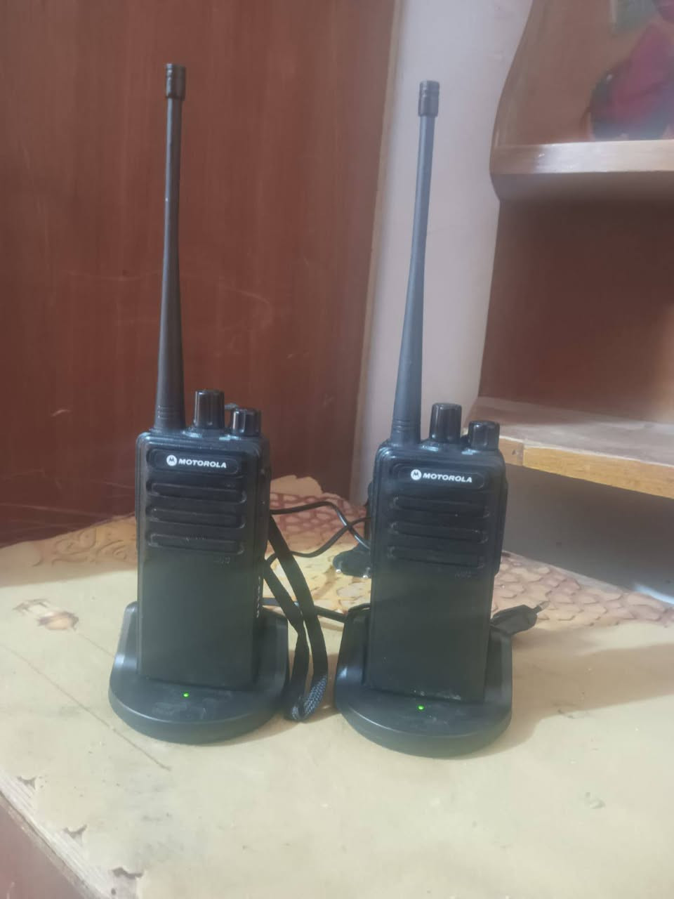 اجهزه نداء موتريلا بالمناطق المفتوحة من 3 الى5 كيلو متر جهاز ظمان السعر 35 تواصل على الرقم ‎***********
