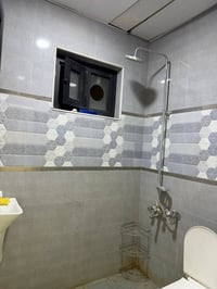 شقتين للإيجار – المنصور أميرات أرضي وطابق أول، مجهز كاونتر وسبالت، 2 ن...