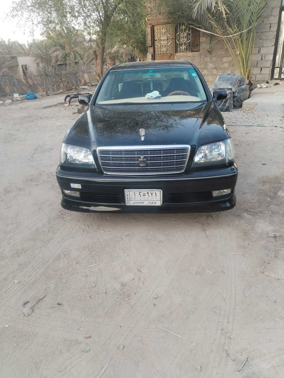 سلام عليكم. جنون مديل ٢٠٠٢.قرار ٤٨.مدفوع كمرك وضربه باقي بس ع الرقم. رقم كركوك. أصوليه. مصبوغه عام تغير لون. بدون ضربه جاهزه مكينه دي فور الكبير. السياره جاهزه. مكان السياره بصره. ***********. السعر ٩٣
