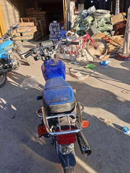 سلام عليكم موطور سيفان 24 محرك شرط مامفتوح نشاط فول ويل كب كهربايات كلها شغاله السعر 475 وبي مجال ***********
