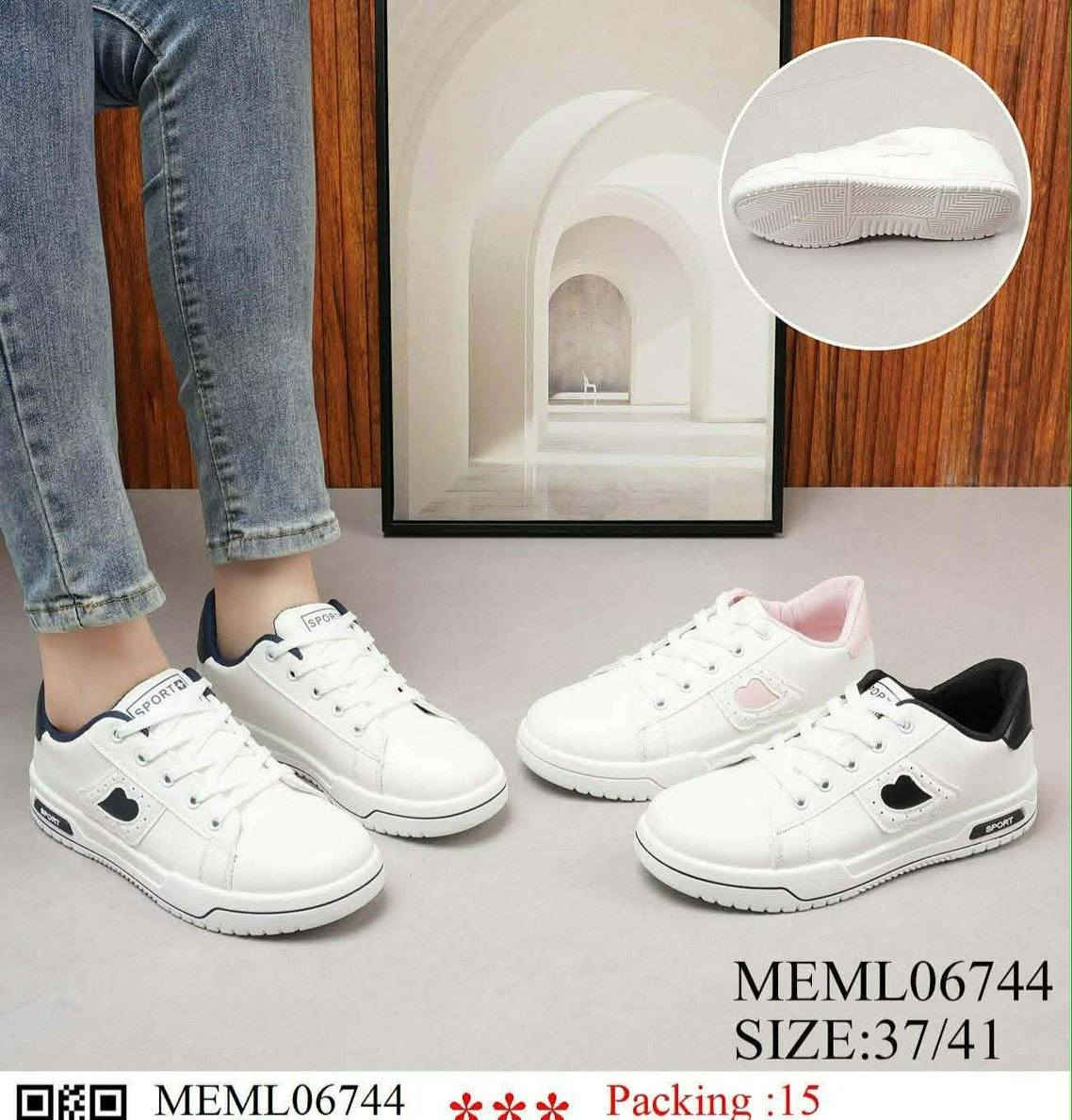 جديد جديد من معرض اميرتي للحقائب والأحذية
بوتين بناتي جميل وراقي أكثر من ٣ موديلات وأكثر من لون 

قياسات من ٣٧ إلى ٤١

اول موديل سعر ١٣ الف

ثاني موديل ١٢ الف 

ثالث موديل ١٠ الف 

يوجد لدينا خدمه توصيل داخل خانقين الفين دينار 

للحجز والاستفسار راسلونا عن طريق الواتساب ع رقم ***********
