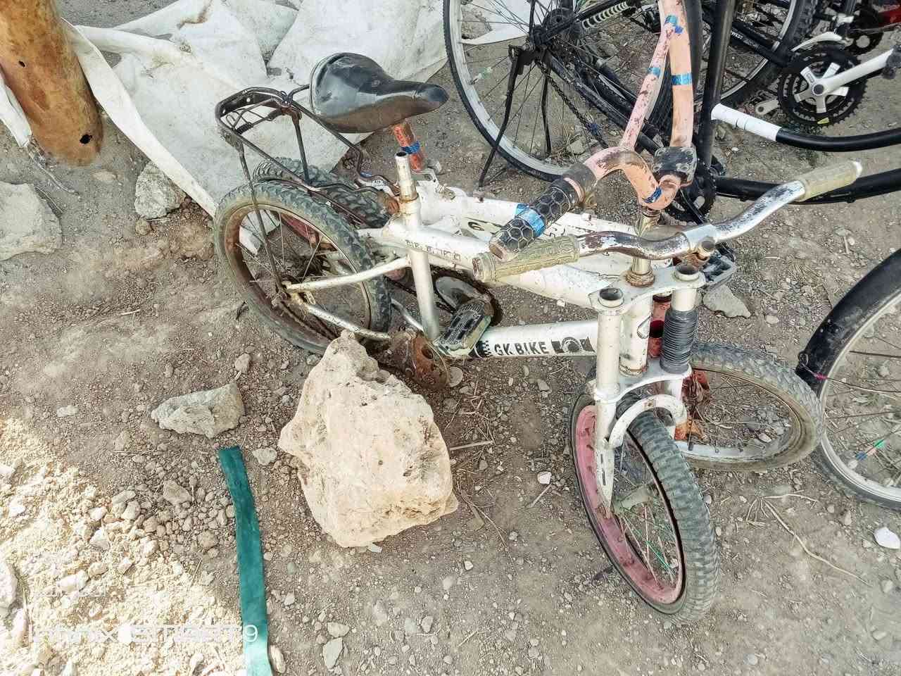 يوجد انواع  الدرجات الهوائه🚲🚲🚲
للبيع 🚲🚲🚲


**إذا كنت صاحب هذا الإعلان وتريد حذفه لأي سبب، رجاءا أرسل رسالة إلى الدعم الفني**