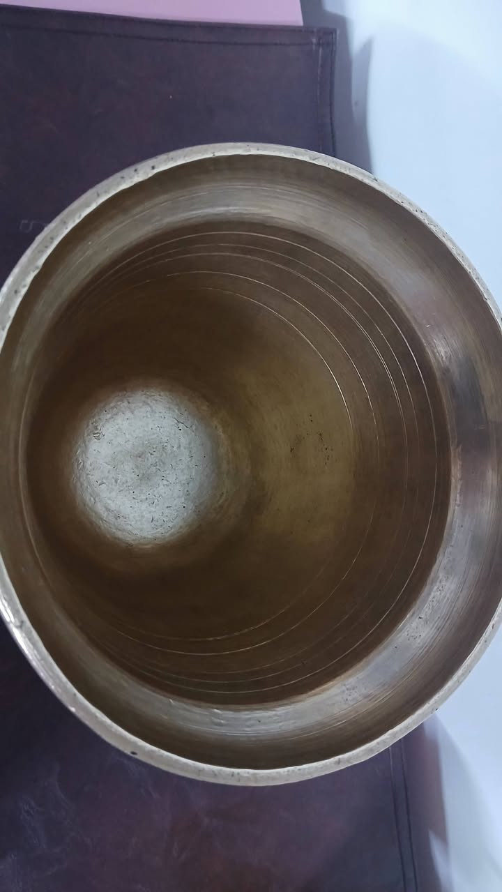 للبيع مابي اي عيب نظافته من الداخل نفس الصوره 
السعر ٢٠٠ الف


**إذا كنت صاحب هذا الإعلان وتريد حذفه لأي سبب، رجاءا أرسل رسالة إلى الدعم الفني**