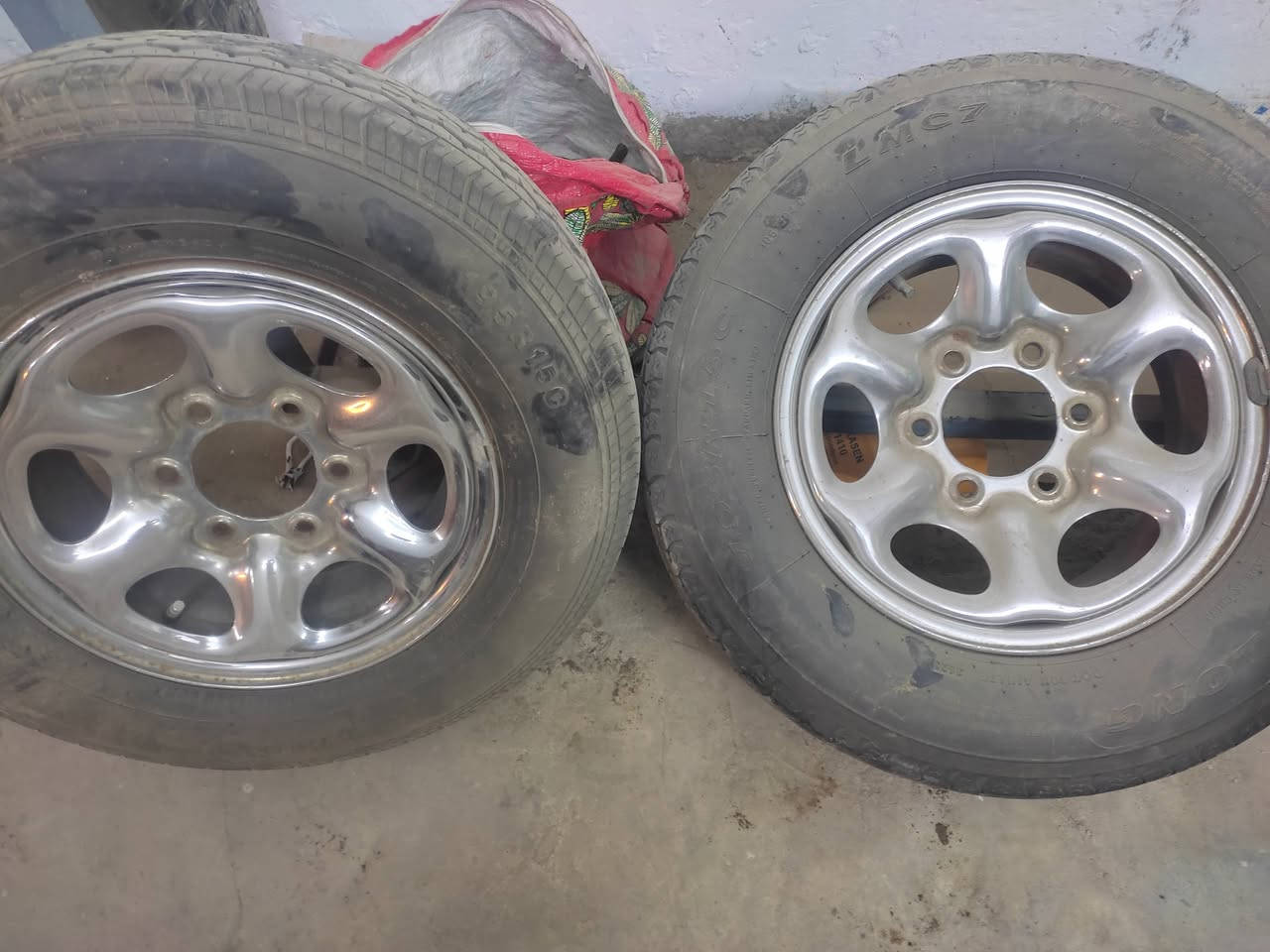 السلام عليكم موجودتخم ويل وتأيرات جدد15سل ستيل وشيالات محرك فورت يصيرن على محرك 2701على الكيا بريجو العنوان نحف المشخاب ***********
