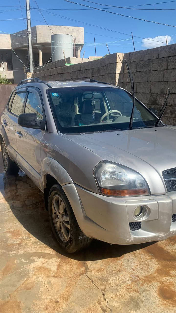 سلام عليكم للبيع 2009 
بيها قطعتين بدون دواخل شرط 
سياره باسمي سنويه جديد ودفتر بانزين بيه سعر 100 بي مجال رقم الهاتف *********** كركوك, العراق
