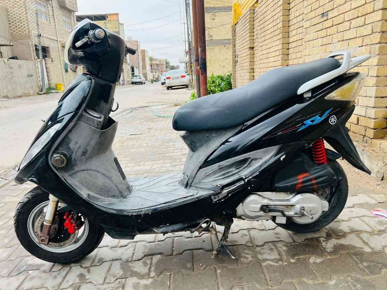 سلام عليكم كامكو G4 مكينه مامفتوحه شغاله سلف وهندر السعر 550 وبيها مجال للشراي
الرقم ***********
