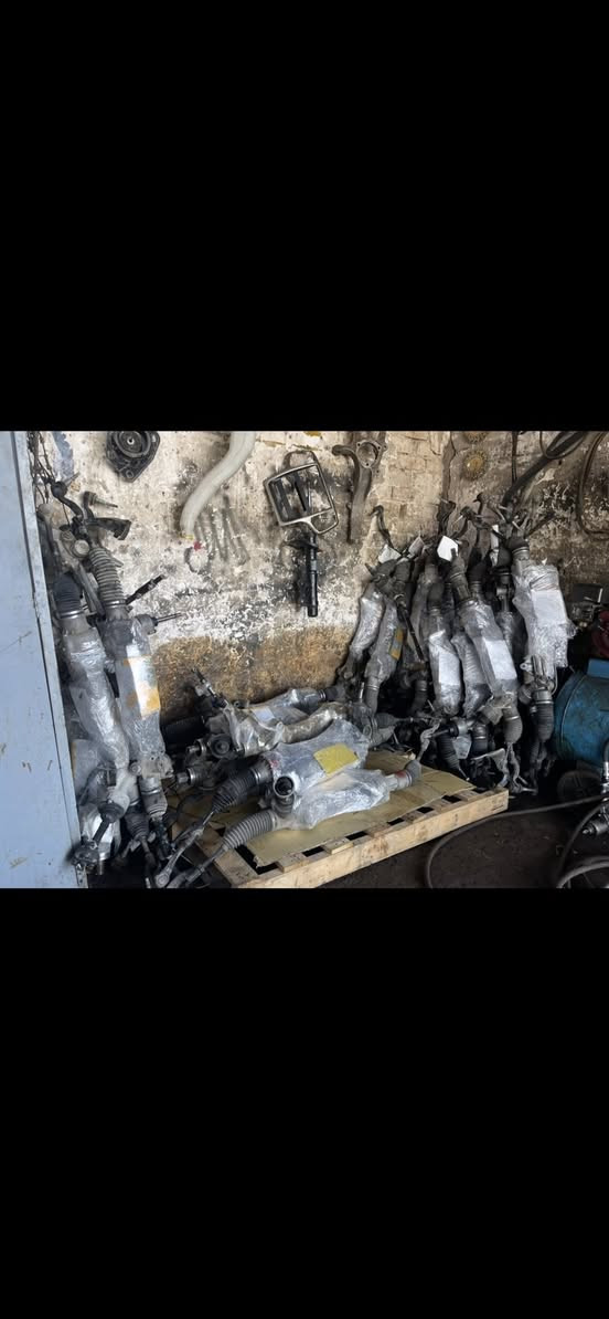 السلام عليكم 
متوفر مشط ستيرن كهربائي ⚡️ 
جميع أنواع السيارات الكهربائية المريكيه
متوفر فقط ماطور متوفر مشط كامل 
متوفر صيانه متوفر برمجه 
متوفر قطع غيار جميع أنواع السيارات المريكي 
اخوكم عمر التميمي


**إذا كنت صاحب هذا الإعلان وتريد حذفه لأي سبب، رجاءا أرسل رسالة إلى الدعم الفني**