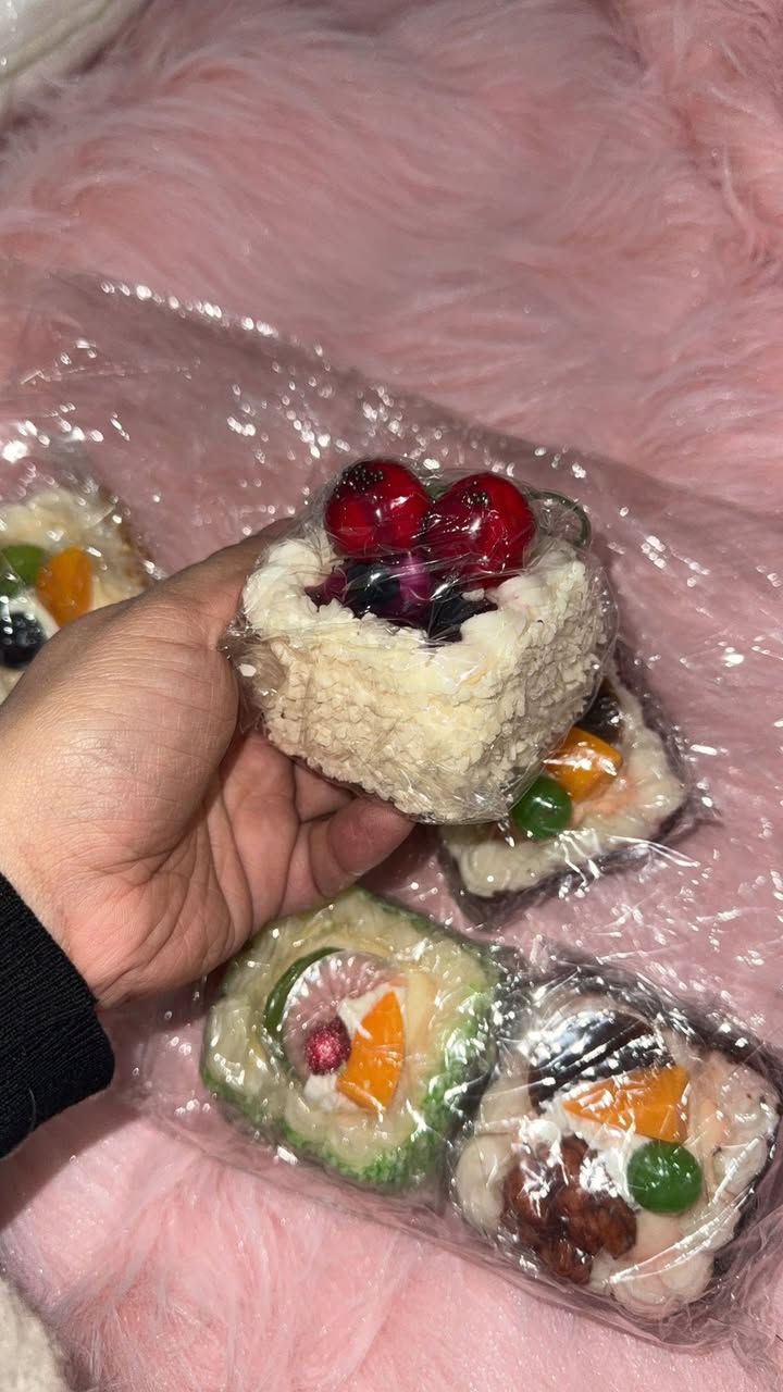 بوكس معجنات للتصوير مناسب لأصحاب البيجات قطع مغناطيسية مطابقة للحقيقة البوكس كلة ينباع سوية وكل الي موجود بالصور متوفر


**إذا كنت صاحب هذا الإعلان وتريد حذفه لأي سبب، رجاءا أرسل رسالة إلى الدعم الفني**