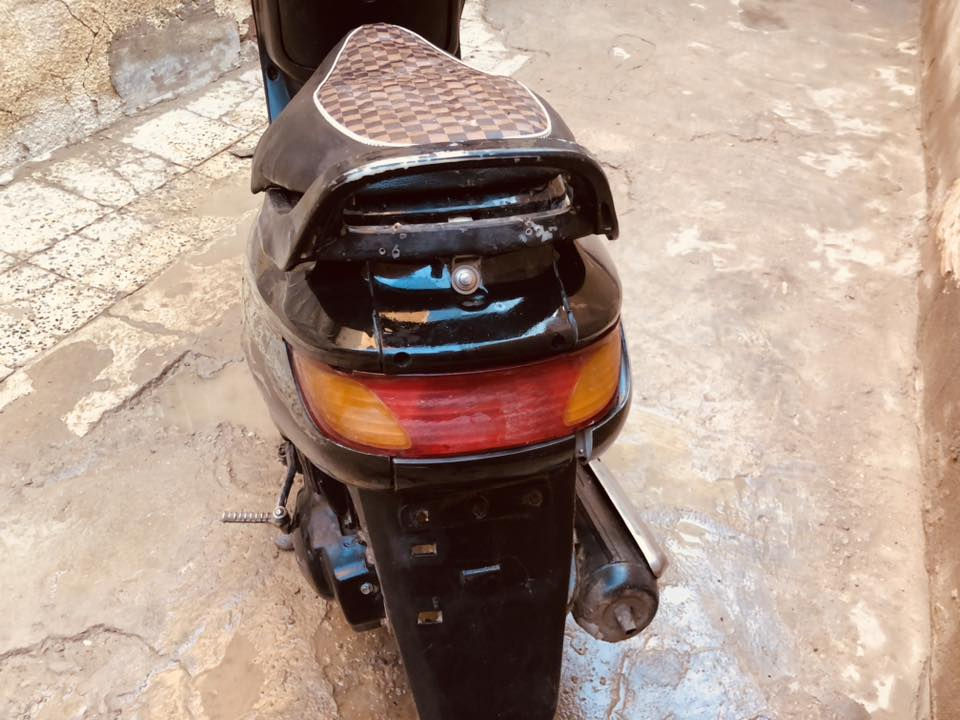 السلام عليكم ورحمة الله وبركاته دراجه فراشه للبيع سعر 300 وبيه مجال حك جيه دراجه خير من الله مكان الحمزه الغربي متواجد واتساب ***********
