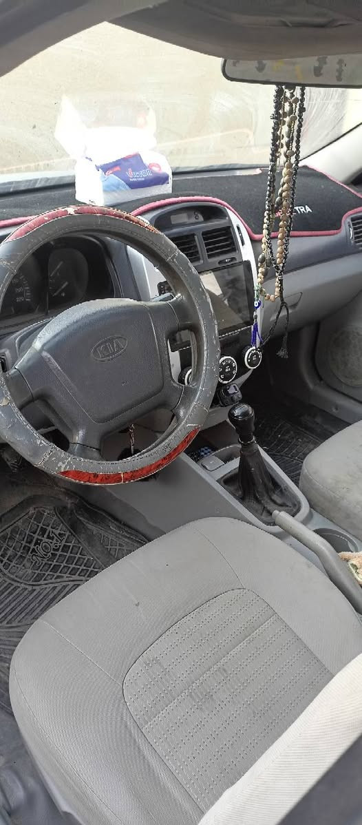 سلام عليكم كيه سيراتو 2008البيع رقم بغداد إنكليزي وارد خليجي مصبوقة حزام كير عادي سنويا ال28السياره  سعره 65وبيه مجال بسيط مكان بابل سده الهندية مهناويه رقم الهاتف ***********/وبيه واتساب
