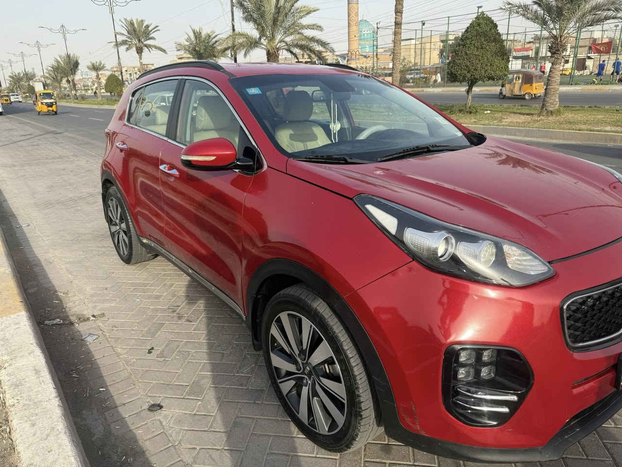 � للبيع – كيا سبورتج 2017 خليجي 🔥
محرك 2000 سي سي
سيارة مرتبة وجاهزة للاستخدام اليومي 👍

المواصفات:
• كاميرا خلفية 📷
• حساسات
• تحكم بالستيرن
• مرايا شفط
• مواصفات إضافية جميلة تعطي راحة بالقيادة ✨

سيارة اقتصادية وعملية ومناسبة للعائلة 👌

💰 السعر: 16,800 دولار
📍 المكان: بغداد

للاستفسار مراسلة الخاص أو الاتصال

***********
