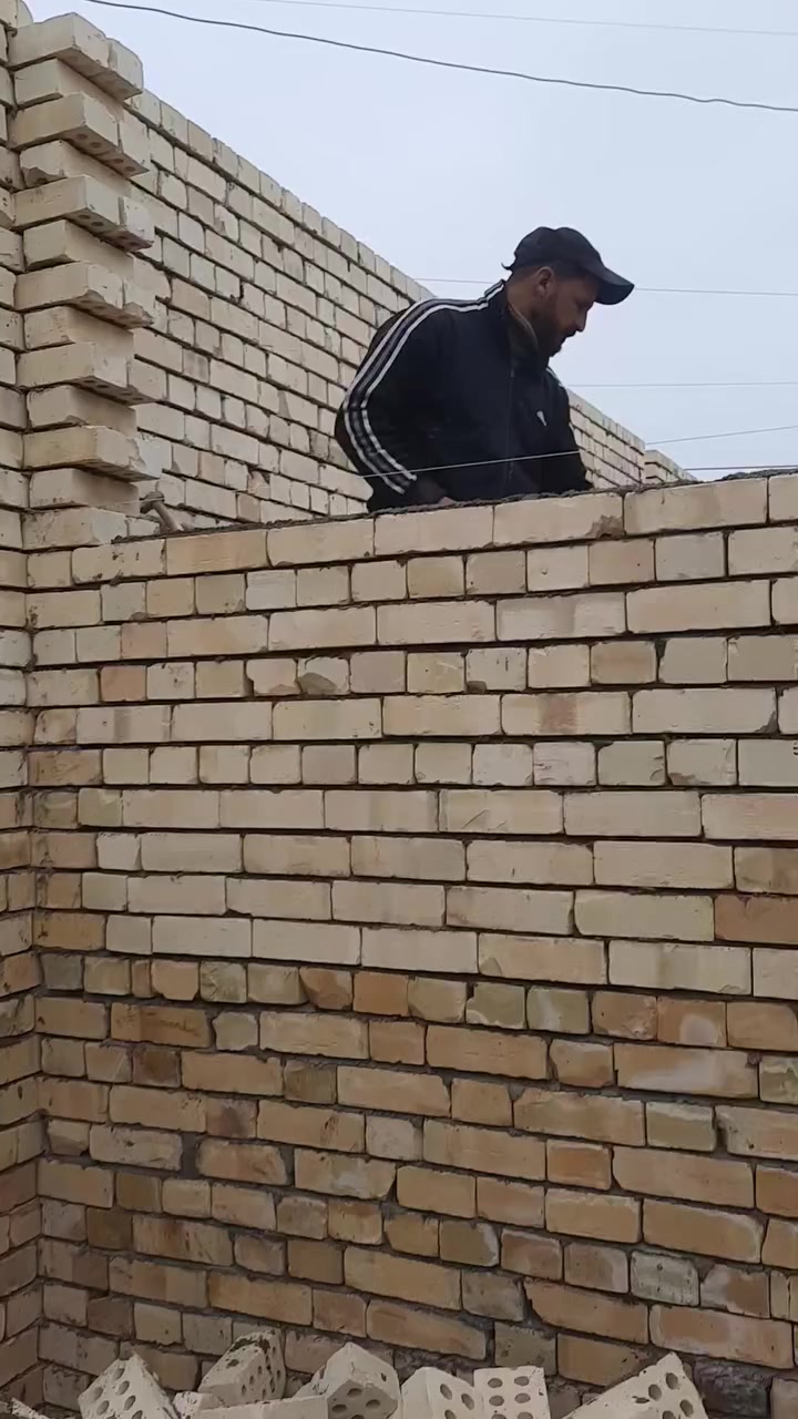 🖋💼
خلفه بناء متفرغ حالين شغل درجه مستعدون لكافة أعمال وحسب المواصفات الهندسية 
 أولى الدبل 400 الطابق الاول 450طابق الثاني التواصل ابو حسين القريشي للاتصال واتساب 
***********
