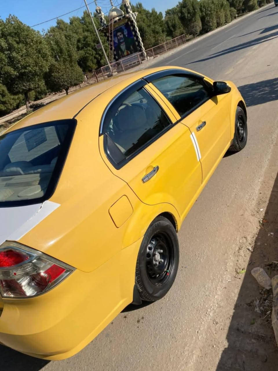 أفيو موديل٢٠١١ رقم كربلاء انگليزي موجودة بالحلة ناحية ابو غرق صبغ الشركة السعر٦٠ موبايل***********
