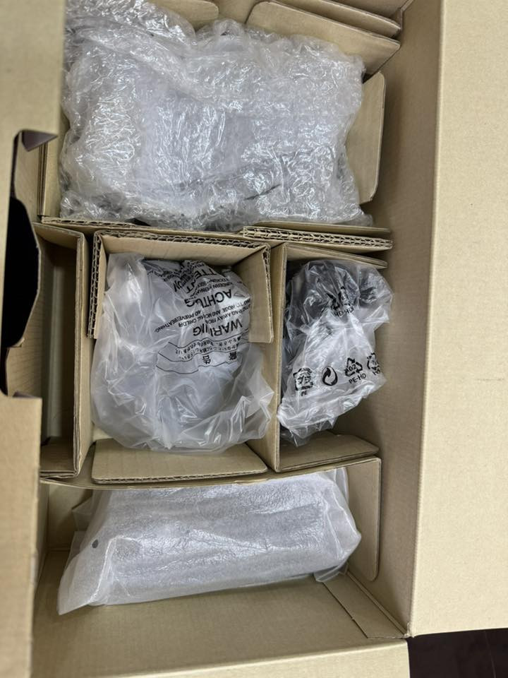 نيكون Z5 استخدام قليل 95‎%‎ شتر 2k
بدي وعدسة 24-70 كارتون ملحقات اصليه 
السعر مليون و 450 الف 
مكاني بابل
***********
