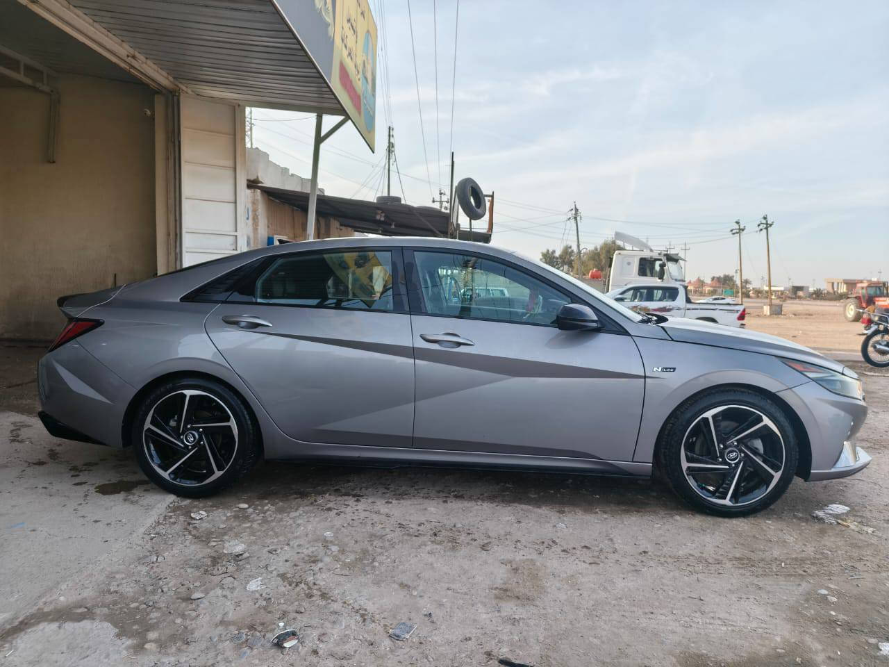 لنترا للبيع موديل 22رقم اربيل كيرعادي رقم الهاتف ***********
