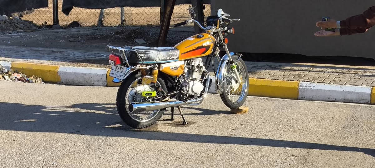 سلام عليكم نامه شلامجه اصلي رقم اربيل موديل 25لدراجه عله وضع لشركه ما مجيوسه شلع السعر مليونين وبيه مجال: الرقم ***********
