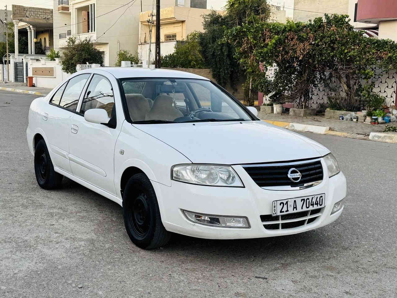 نيسان صني للبيع 
موديل 2010 
رقم سليمانيه شرط التحويل والوكاله
كير ومحرك مامفتوحات شرط لا صرف ولا بخار ولاصوت 
سياره بدون مصرف جاهزه من كل نواحي
كهربائيات وتخم تاير وصدر امامي وخلفي كلها جديد
سياره بيهه نص باب صبغ فقط بدون دواخل شرط 
ماشيه 192 كيلو سياره على وضع شركه
السعر 107
***********
