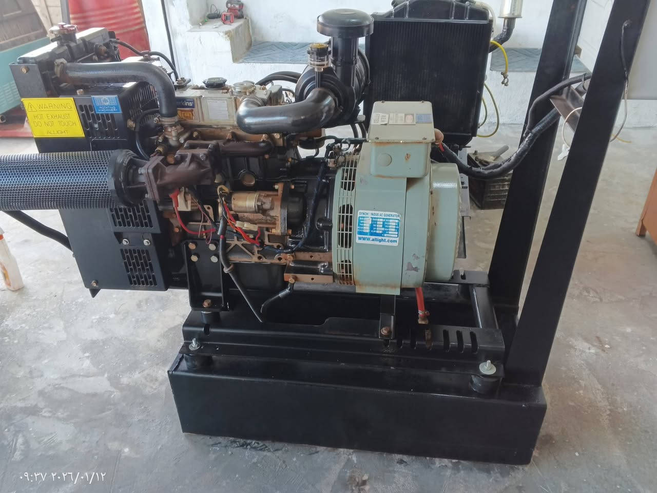 ☑️نوع المحرك بيركز بزون أنكليزي أصلي 3بستم حاوية دخول جديد غير مشتغل بل عراق راس توليد 12,5 سنكل نضام حماية كامل شاشة طفاء وتشغيل اوتو المحرك مشروط العنوان بابل شوملي ✅0️⃣7️⃣8️⃣7️⃣8️⃣4️⃣1️⃣8️⃣0️⃣2️⃣9️⃣/تصال واتساب
