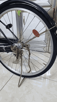 بايسكل للبيع سعره 70وبي مجال مكاني بغداد الشعب الثعالبه اليريده يخابرن...