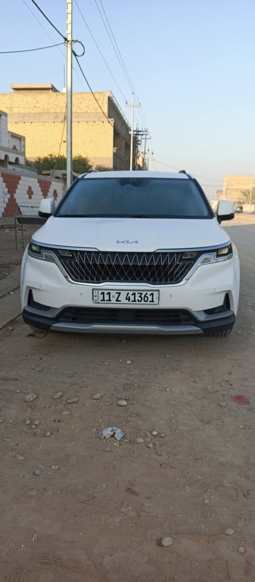 كياكرنفال موديل 2023رقم بغداد انكليزي بانزين غاز 11راكب تخم تأثير حداديه السياره جديده ماشيه 40الف كيلو متر والمواصفات معروفه اهواي بيه مواصفات وارد كوري بيه 3قطع صبغ من كوريا لمعرفة السعر على الرقم أو خاص  ***********السياره في واسط قضاء الحي
