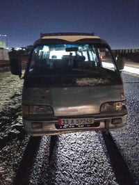 كيا اسيا للبيع رقم انكليزي سنويه لحد 28 السياره باسمي هاتف 07874914230