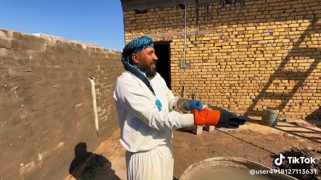 باسم الدهيماوي 
هذا الشاب علئ باب الله يشتغل لباخ شغله درجئ اولئ وهندسي 
الئ كل من يحتاج لباخ التواصل 
***********
