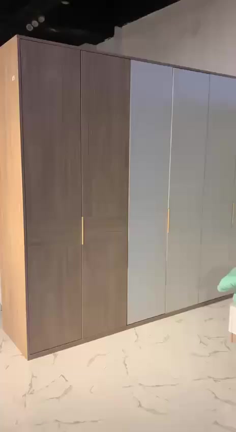 السلام عليكم 
غرفه تركيه للبيع من القند الي بالمنصور
استخدام قليل جدا ومابيها اي عيوب او ضرر   
لونها ابيض وخشبي 
كنتور 6 ابواب ومجرات وميز تواليت وسرير كنك وكومديات السرير مثل ما موضح بالصورة 
سعر الشراء مليونين و600 
ابيعها بنص السعر 
المكان بغداد مجمع النسيم


**إذا كنت صاحب هذا الإعلان وتريد حذفه لأي سبب، رجاءا أرسل رسالة إلى الدعم الفني**