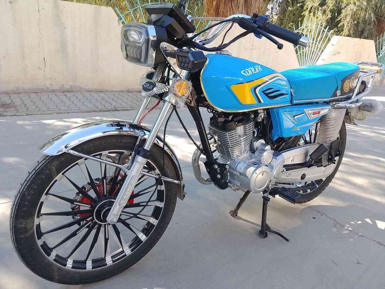 للبيع دراجه خمسه كير مكينه 200 م 2025اخو جديد شراي خابر رقم ***********
