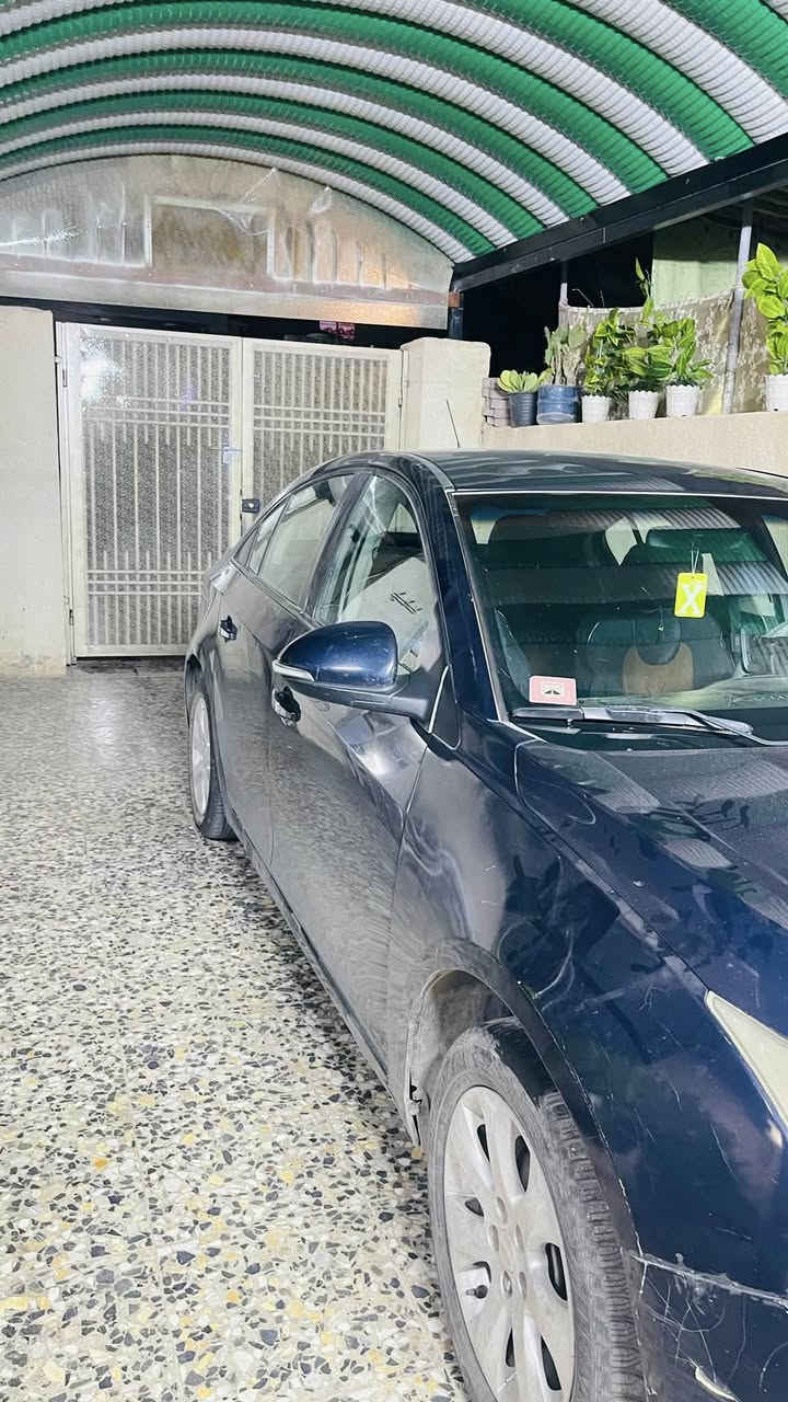 سياره للبيع لكروز شوفر 2017 مكينه 1800 خير من الله تبريد ترايها حلو وارد امريكي حادثها جاملغ يمنه السعر 90 مقدمه 55 ولباقي 2 ورقتين بلشهر رقم الهاتف *********** رقم السياره اسليمانيه
