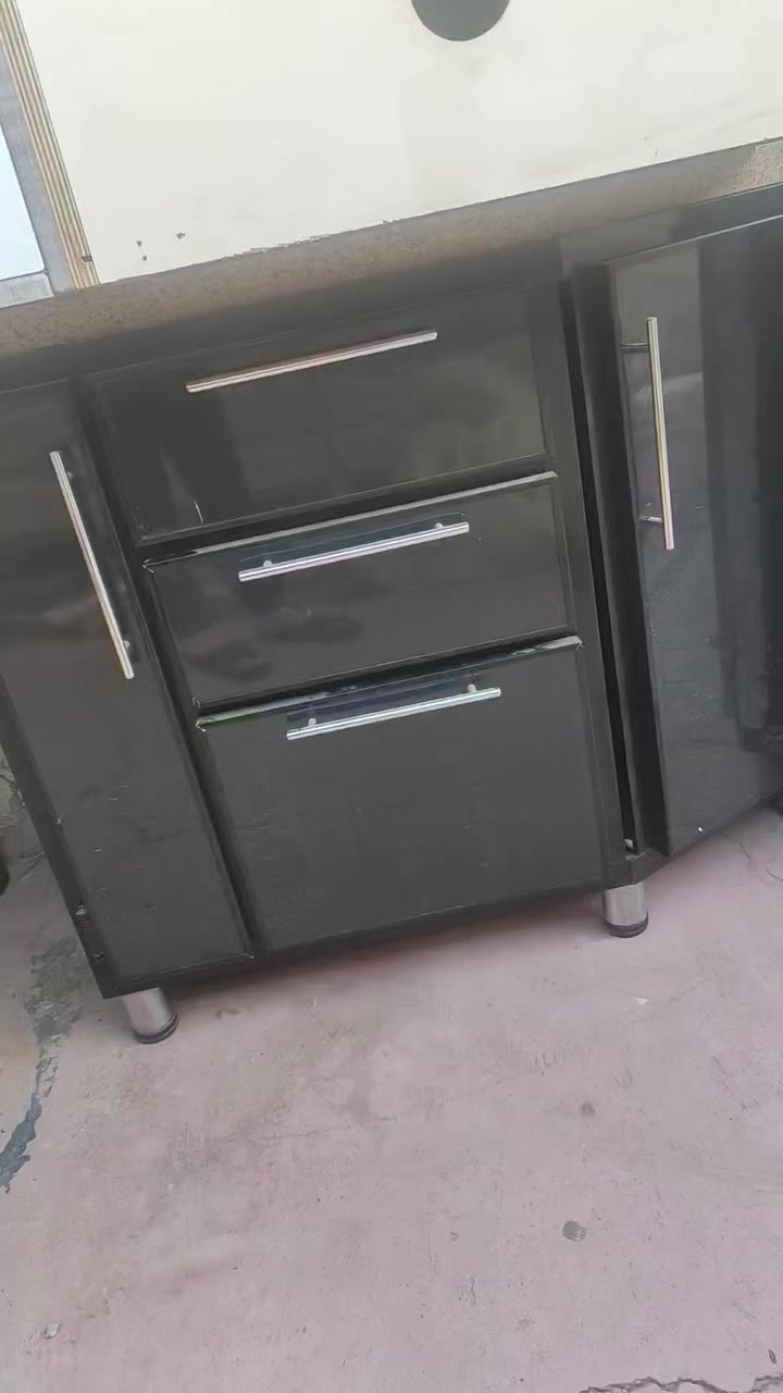 كامنتر مستعمل.  للبيع. كلش نضيف
عنوان بغداد الشعله ***********
