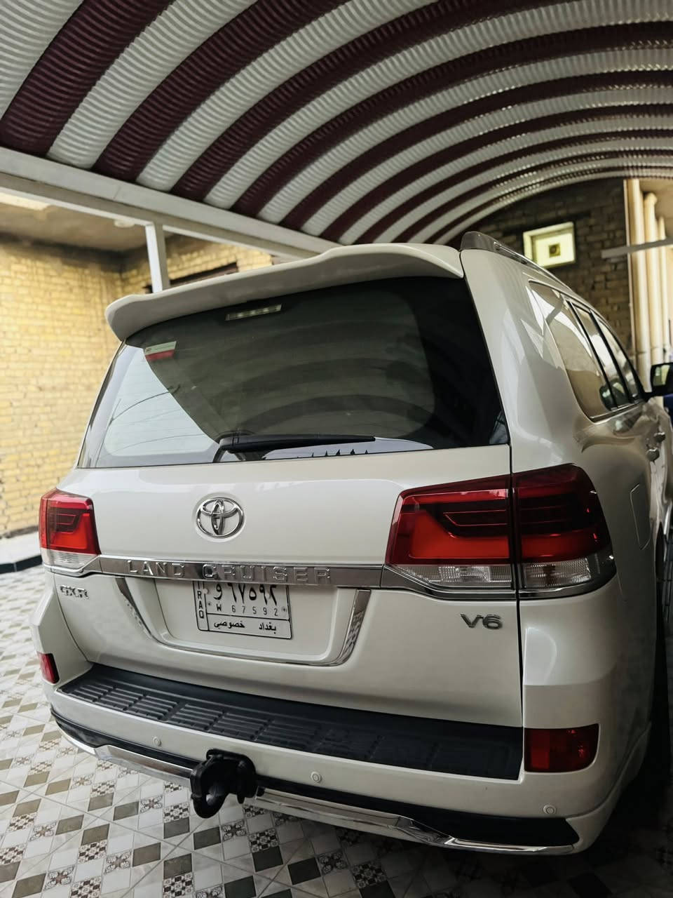 السلام عليكم
لاندگروز 2017 بريم اصل مكفوله كفاله عامه حتى  الدعاميات السياره عندي من الزيرو 

ماشيه 90 الف 

الشراي يتصل ومراوس اراوس حسب القناعه 

***********

‭0771 179 5344
