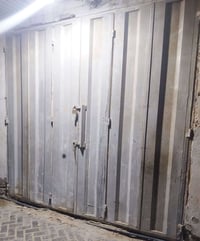 باب • ٢٧٠×٢٨٠سم • يحتاج صبغ