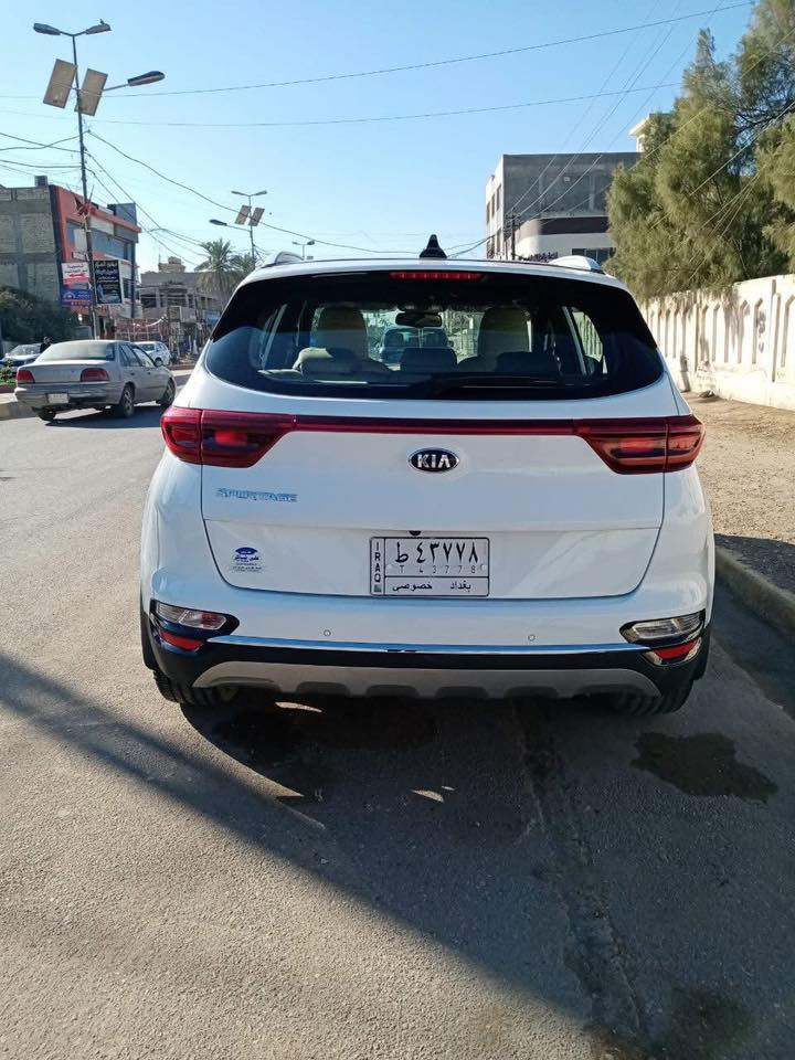 السلام عليكم
كيا سبورتج موديل 2020 خليجي 

ماشية ٥٠فول مواصفات ١/١

بصمة 

بنوراما 

جنطة كهرباء

مانع انزلاق 

نزول منحدرات

هاند بريك بصمة 

ثلاث وضعيات للقيادة

اوتو هولد

مري قلاب 

قطعتين تبريد

السعر ١٧٠ 

مكاني بغداد 

رقم ‭٠٧٨٨ ٢٩٤ ٢٢٤٦‬
