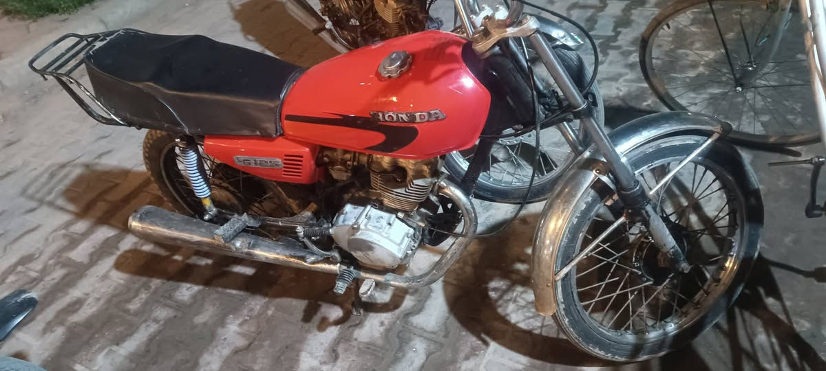 ***********  للبيع300
